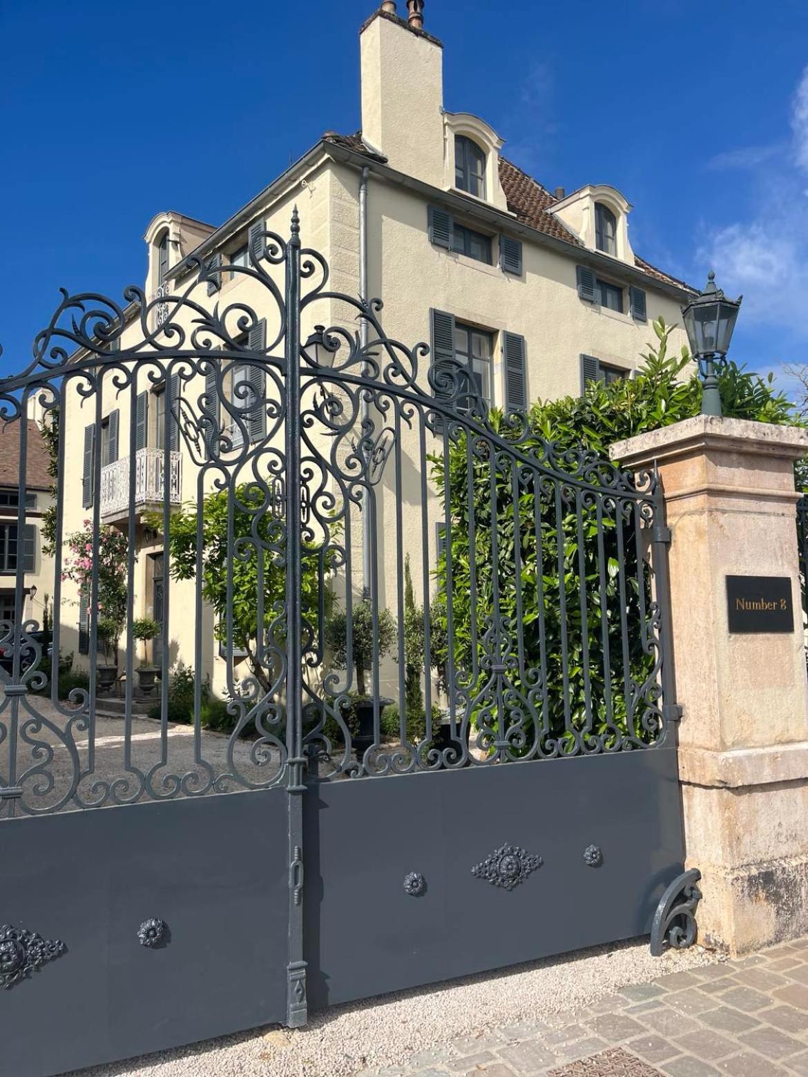 Number 8 Bed & Breakfast Мерсо Екстериор снимка