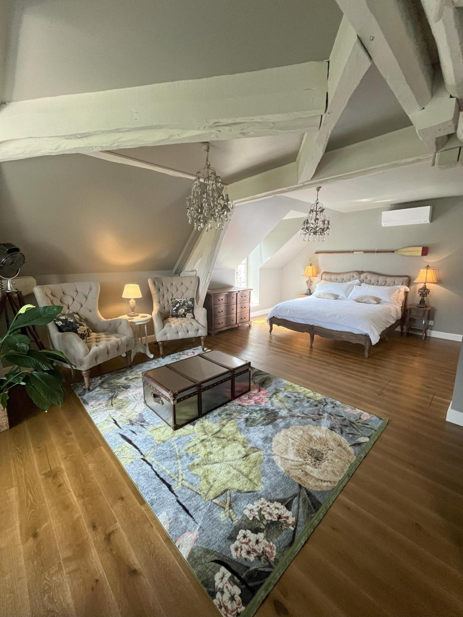 Number 8 Bed & Breakfast Мерсо Екстериор снимка
